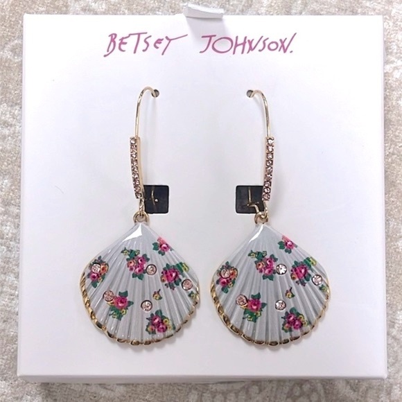 Brand New Betsey Johnson Floral Seashell Rhinestone Drop Earrings Beach Tropical - Picture 2 of 14